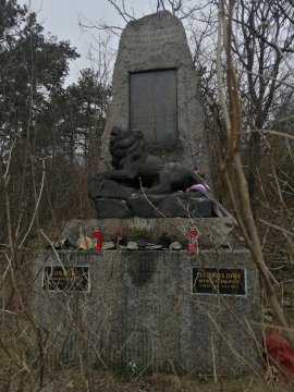 Pomník zepředu, autor: Martin Kudrna