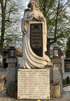 Pomník Obětem 1. světové války, autor: Nela Vídenská, ZŠ Benešova