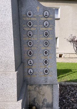 Úvodní fotografie pomníku s číslem 3828
